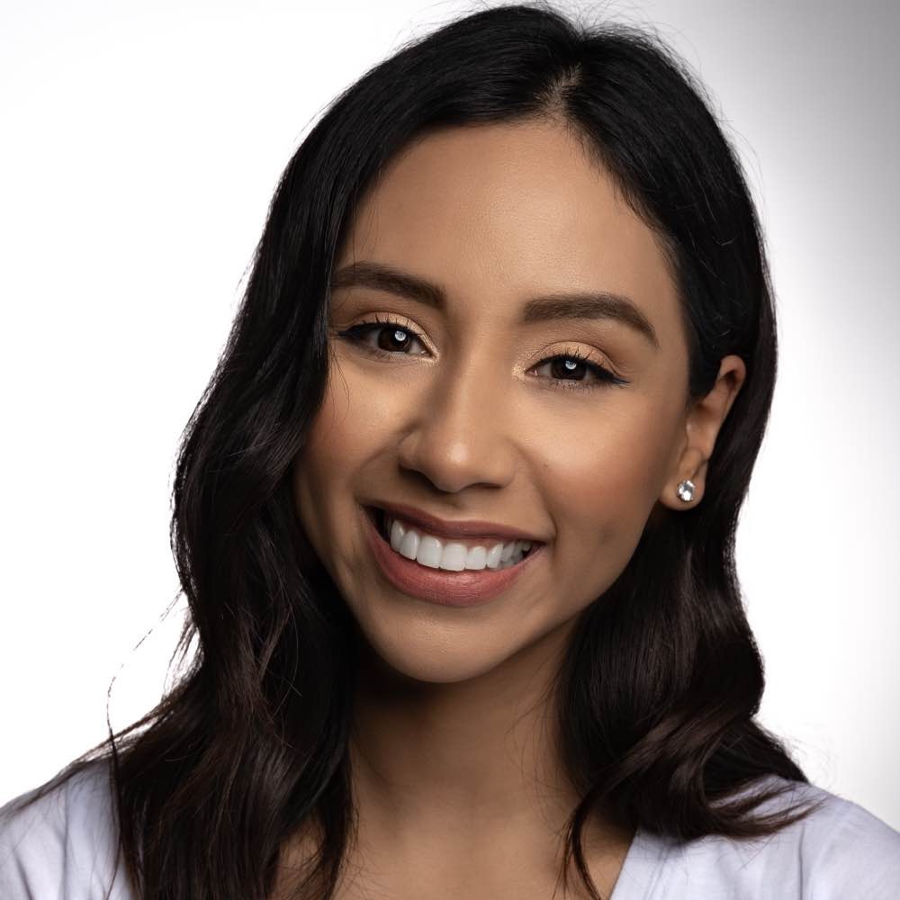 Meet your Posher, Aly